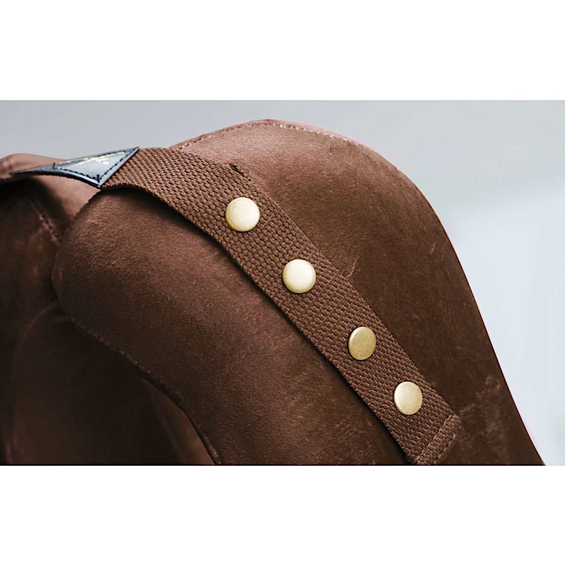 Neck Sofa® Essential - Chocolate Brown